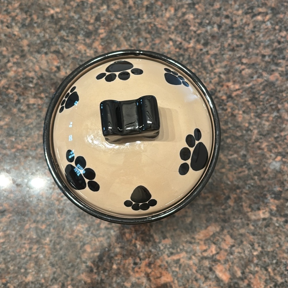 Porcelain dog treat jar - Picture 2 of 12